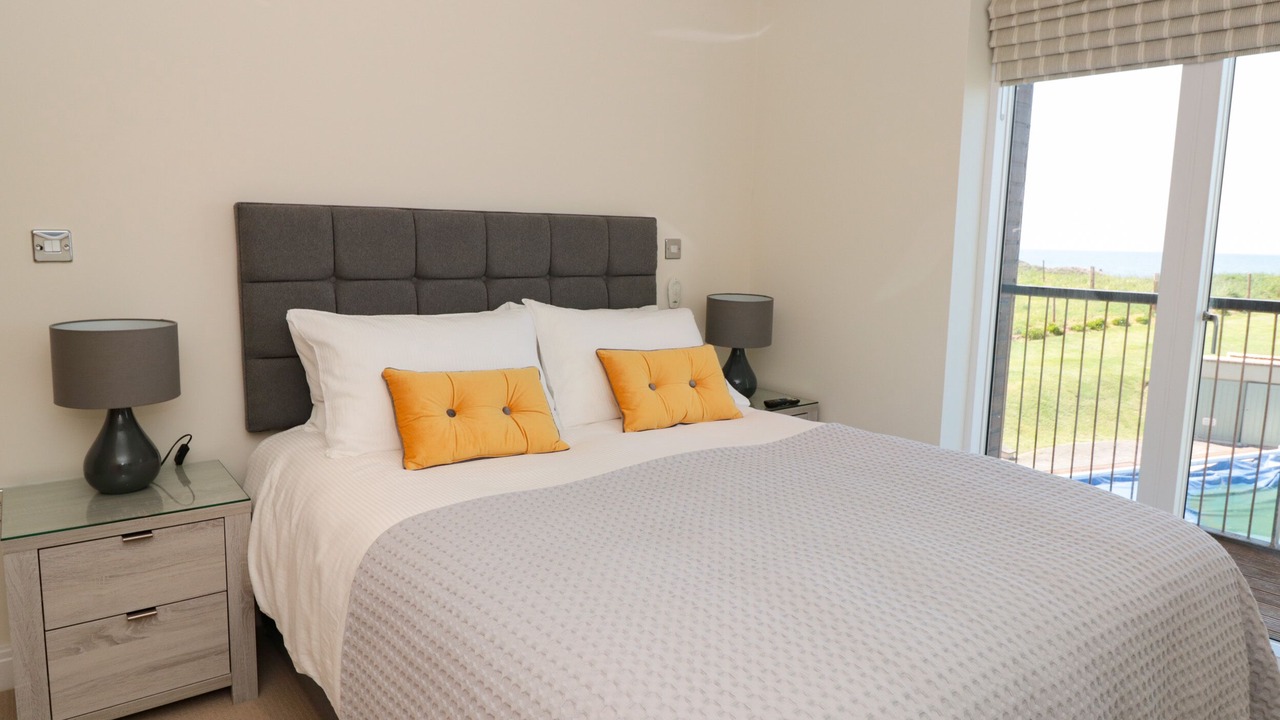 Photo of Others in Thurlestone