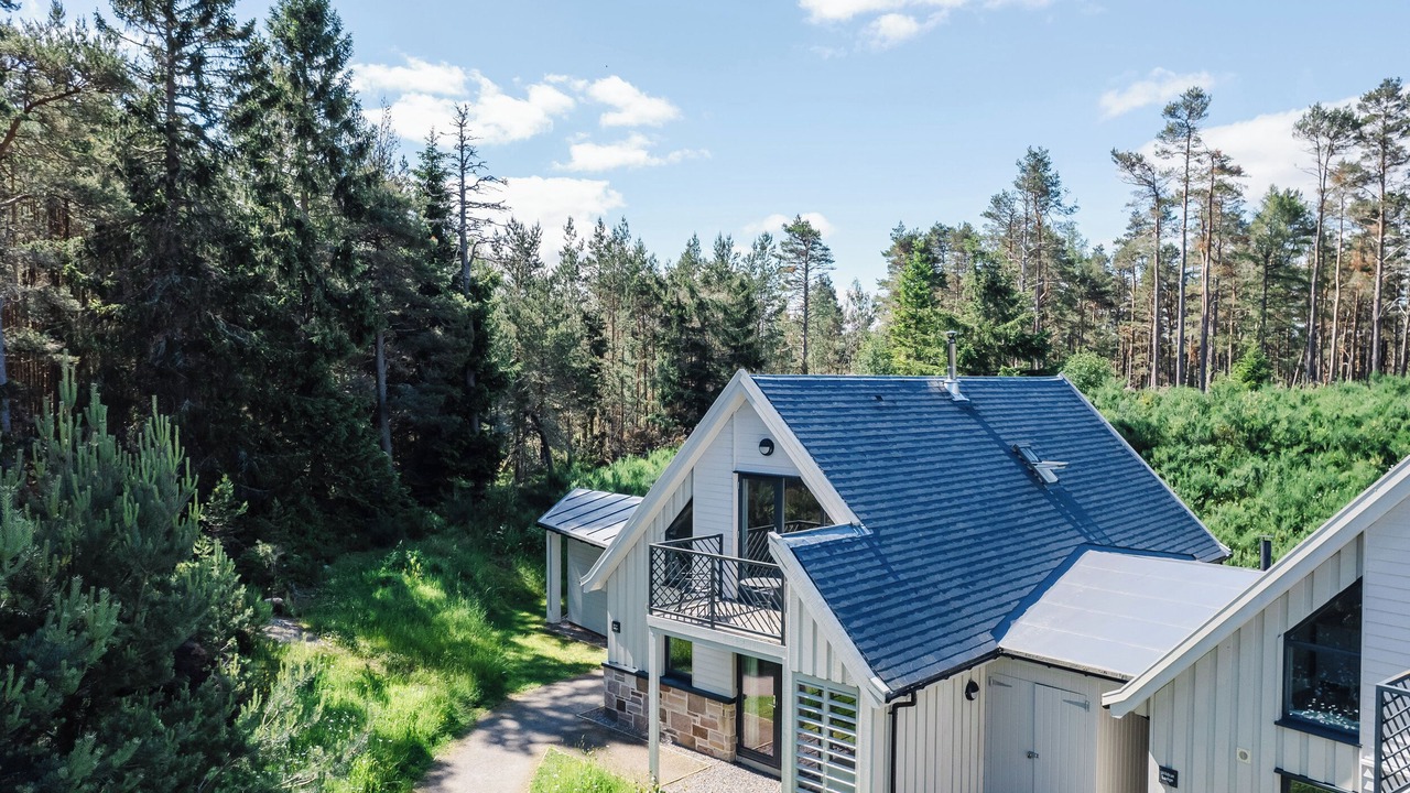 Photo of Outdoor in Alvie