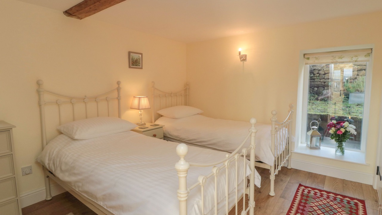 Photo of Others in Chop Gate