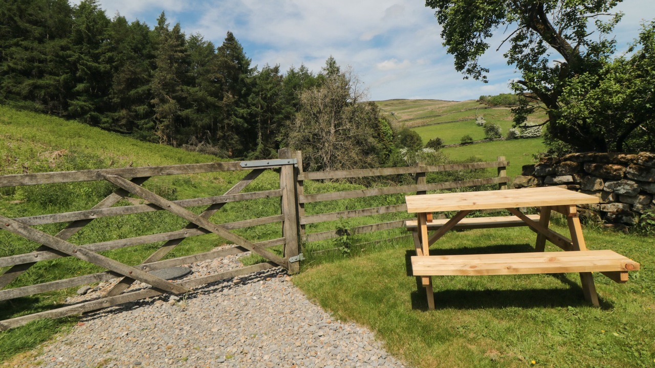 Photo of Others in Chop Gate