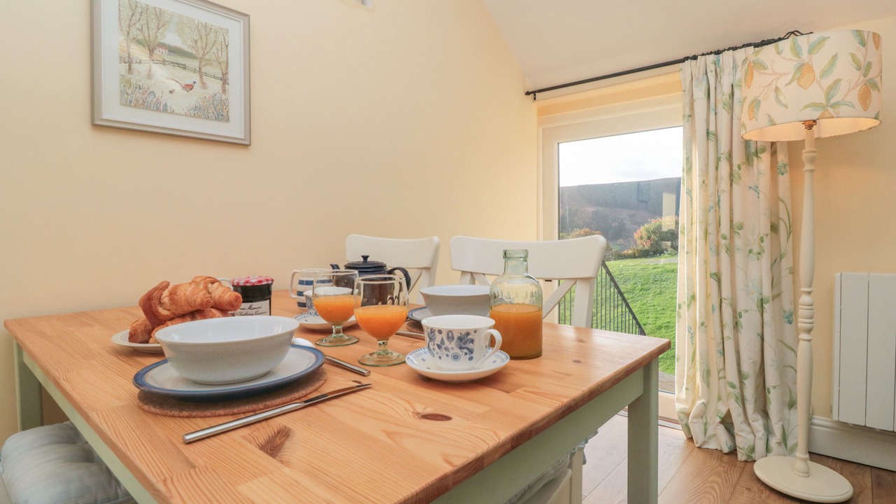 Photo of Others in Chop Gate