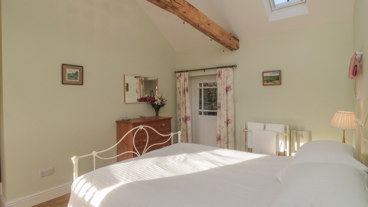 Photo of Others in Chop Gate