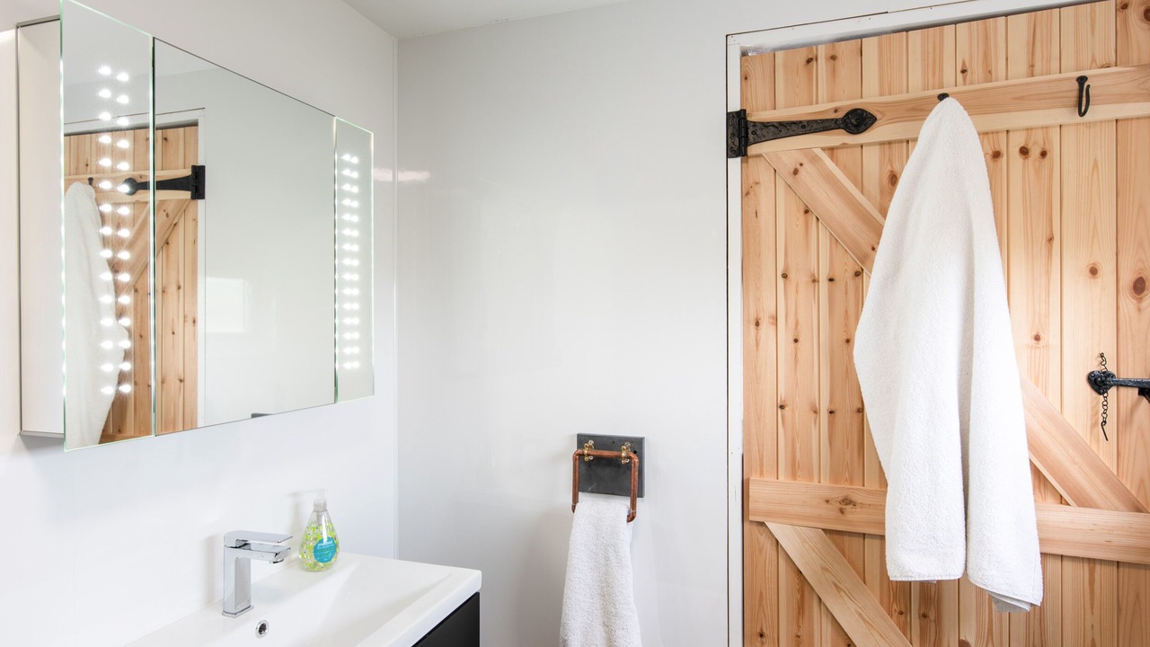 Photo of Bathroom in Glandyfi