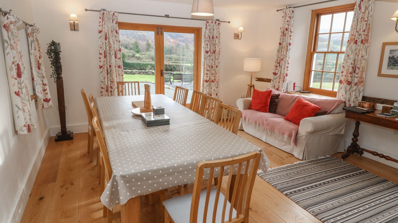 Photo of Others in Tywyn