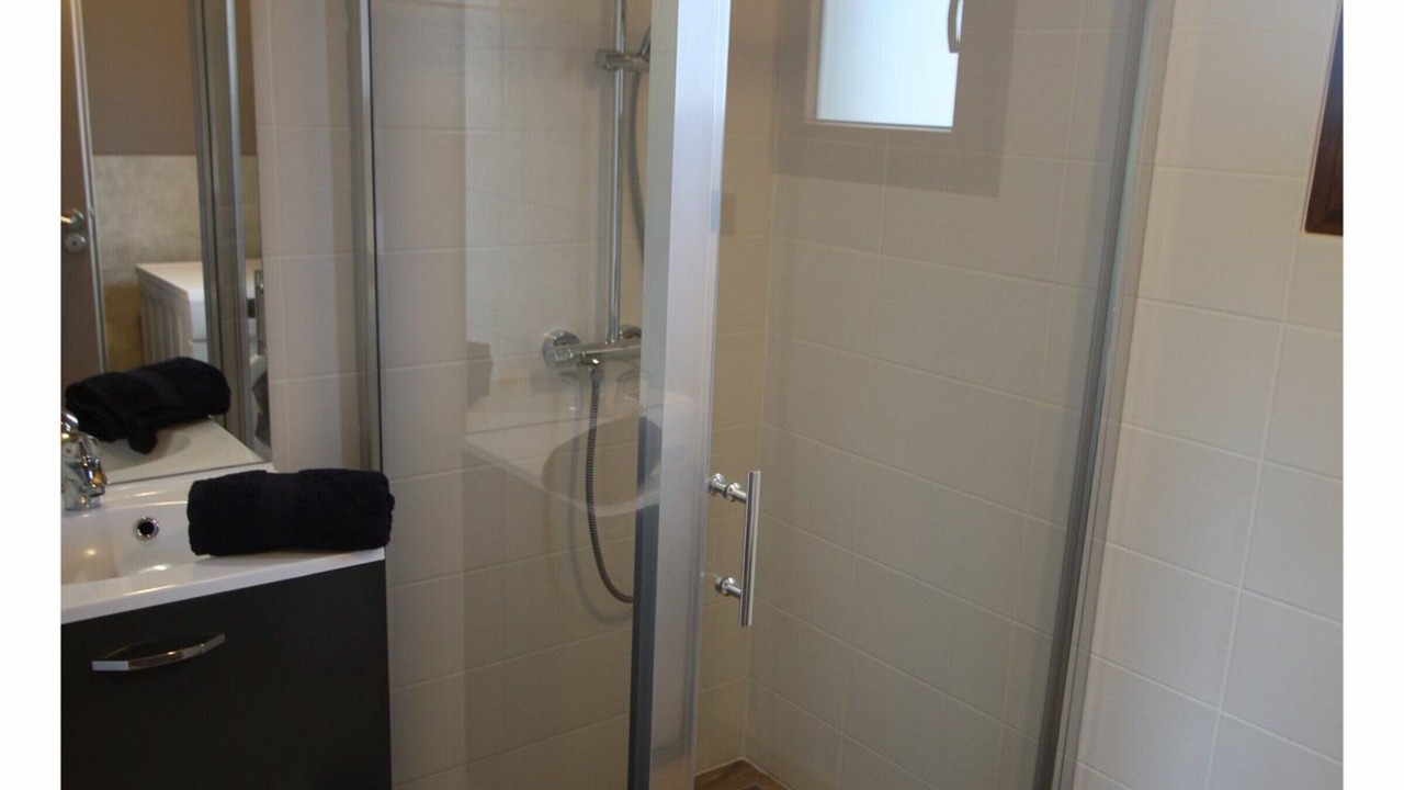 Photo of Bathroom in Lesseux