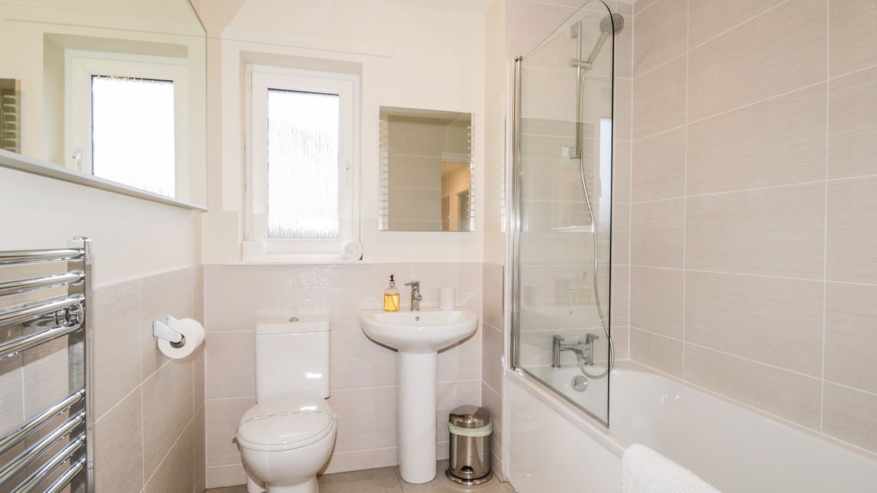 Photo of Others in Boat of Garten