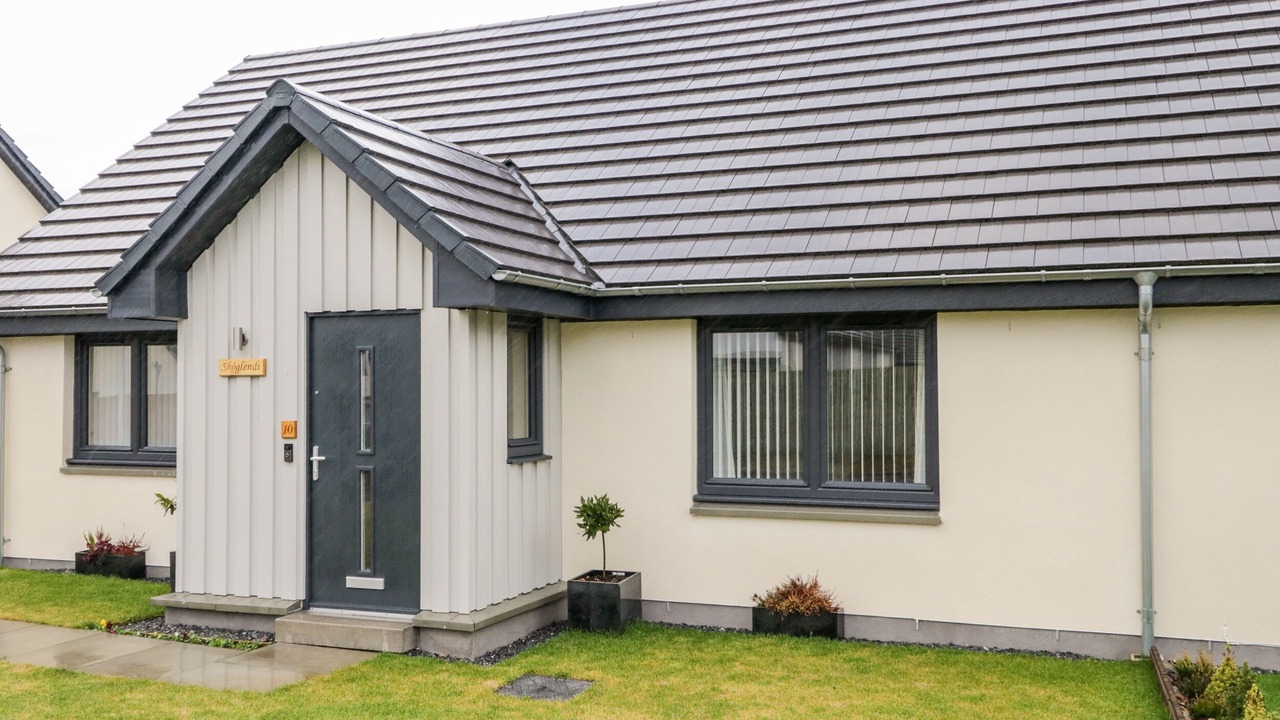 Photo of Others in Boat of Garten