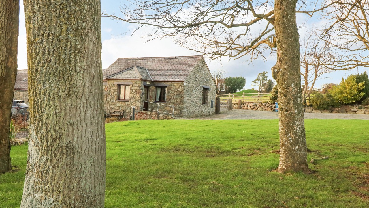 Photo of Others in Gaerwen