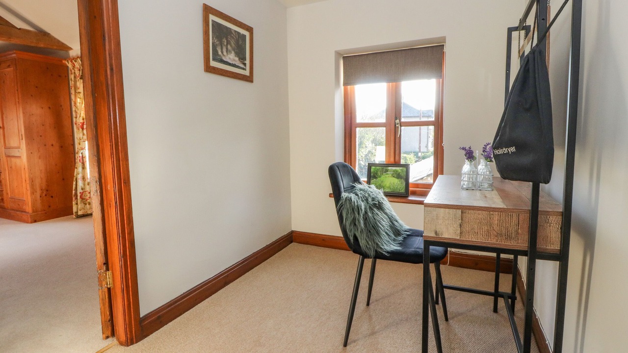 Photo of Others in Urswick