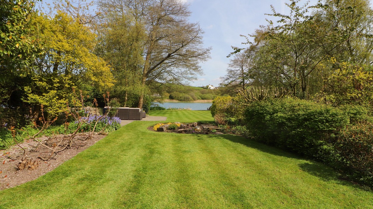 Photo of Others in Urswick