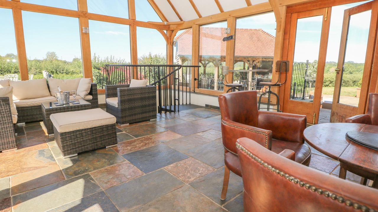 Photo of Others in Kingsley