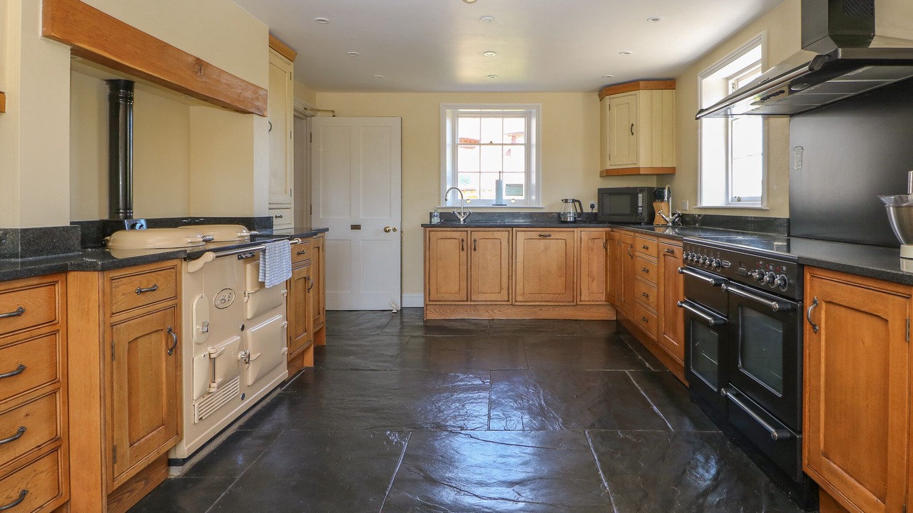 Photo of Others in Kingsley