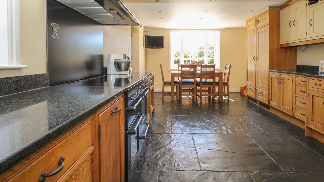 Photo of Others in Kingsley