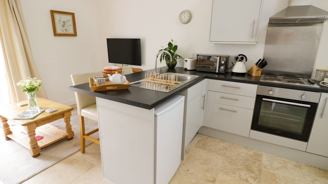 Photo of Others in Hellidon