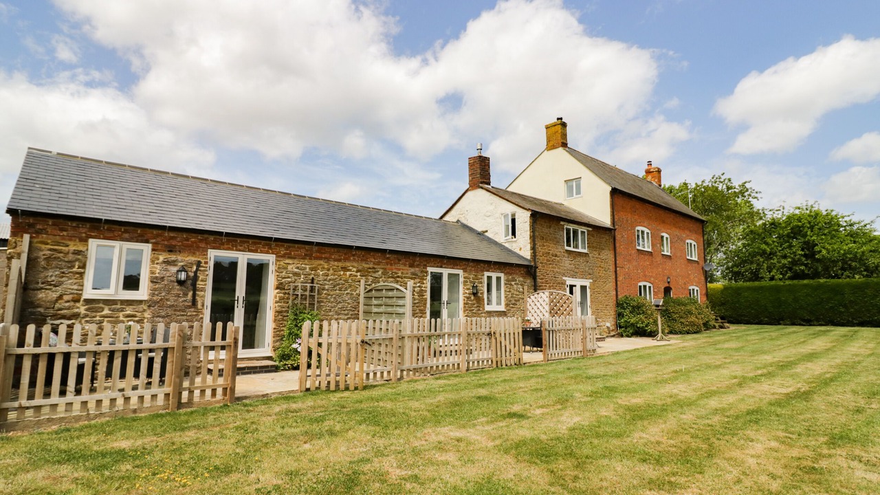 Photo of Outdoor in Hellidon