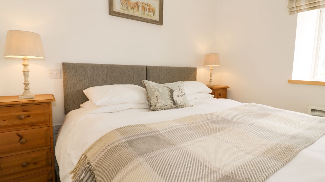 Photo of Others in Hellidon