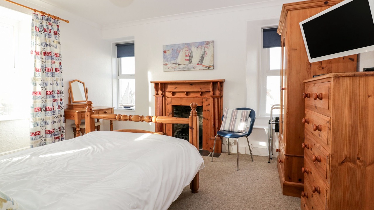 Photo of Others in Tintagel