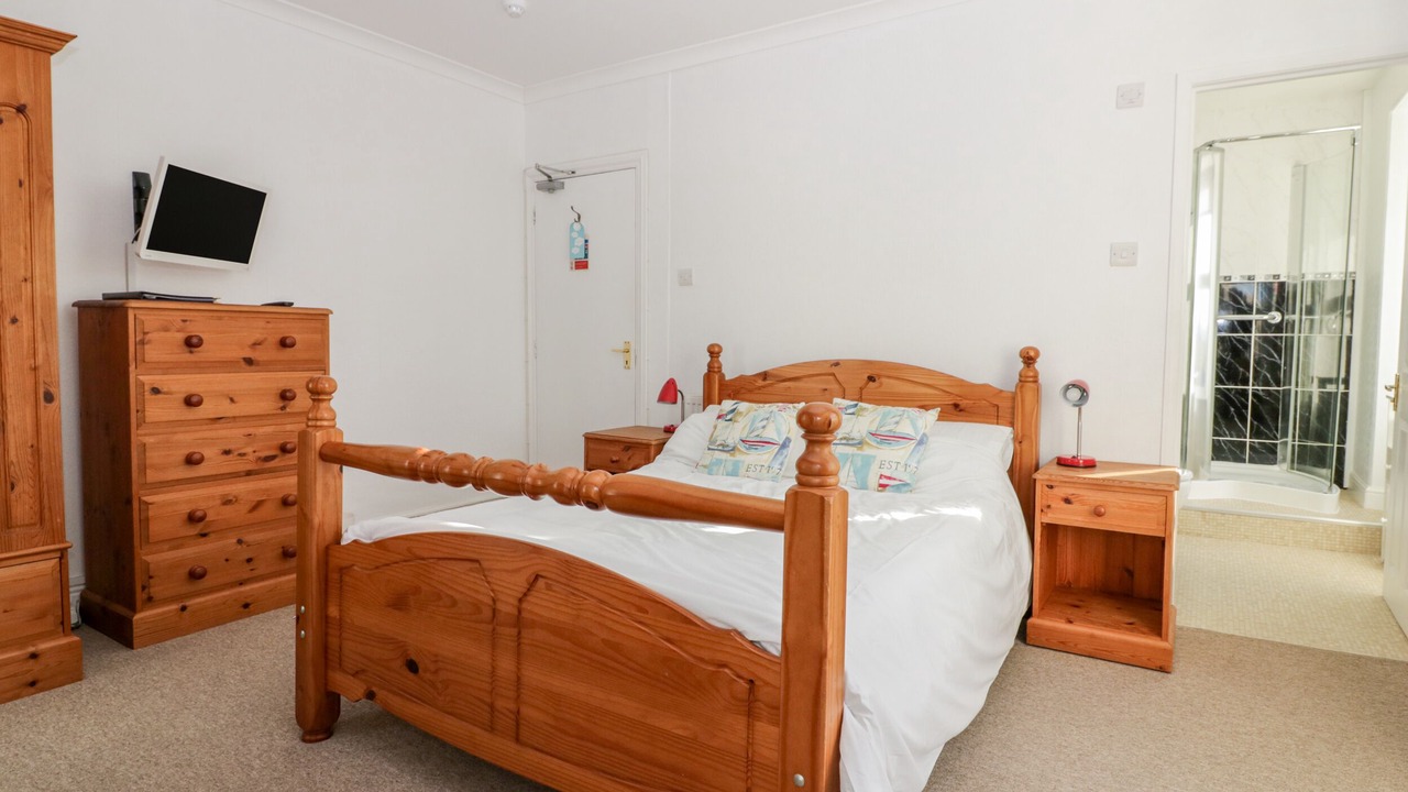 Photo of Others in Tintagel