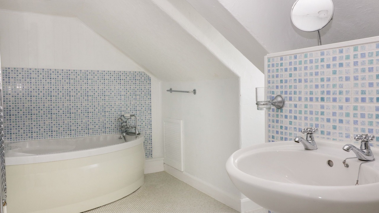 Photo of Others in Tintagel