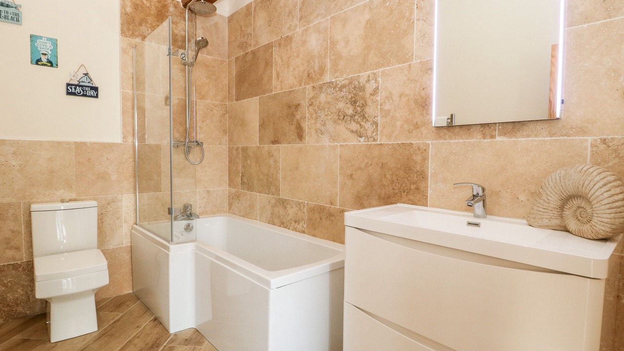 Photo of Others in Lofthouse