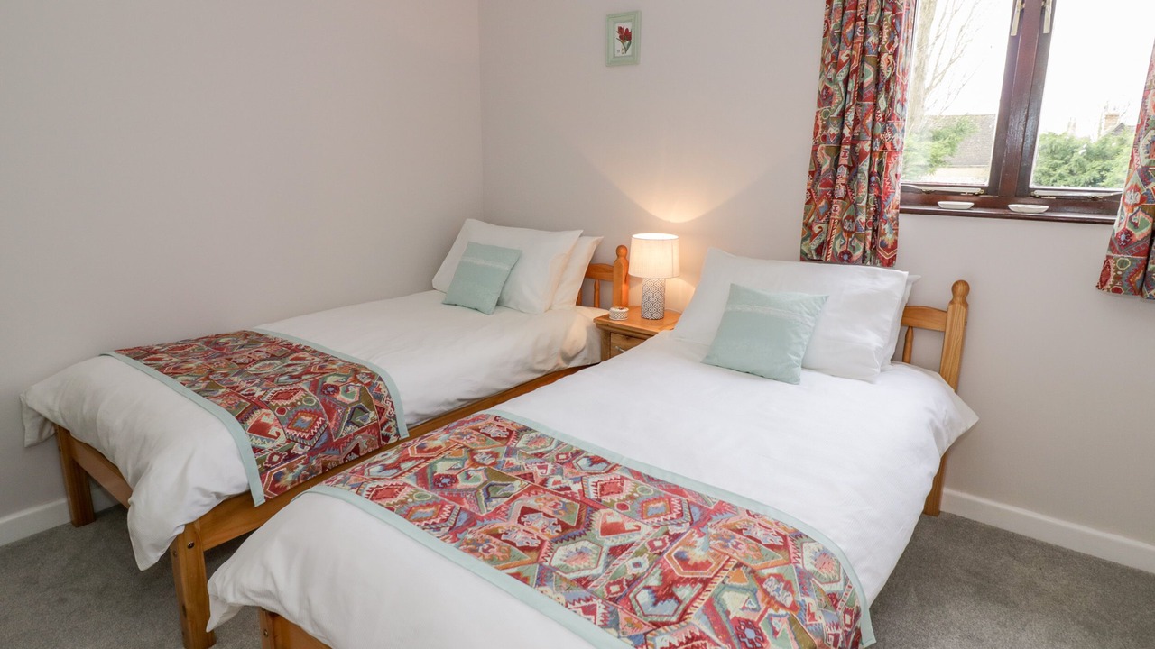 Photo of Others in Syresham