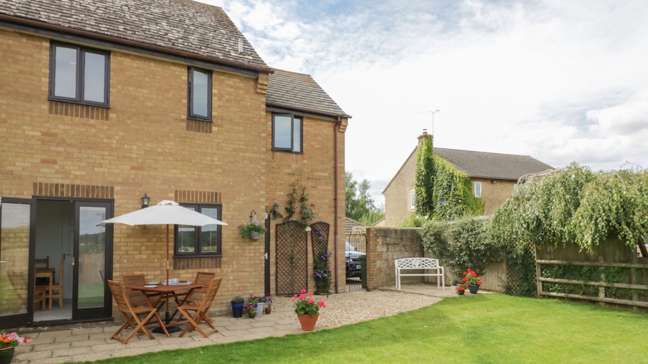 Photo of Others in Syresham