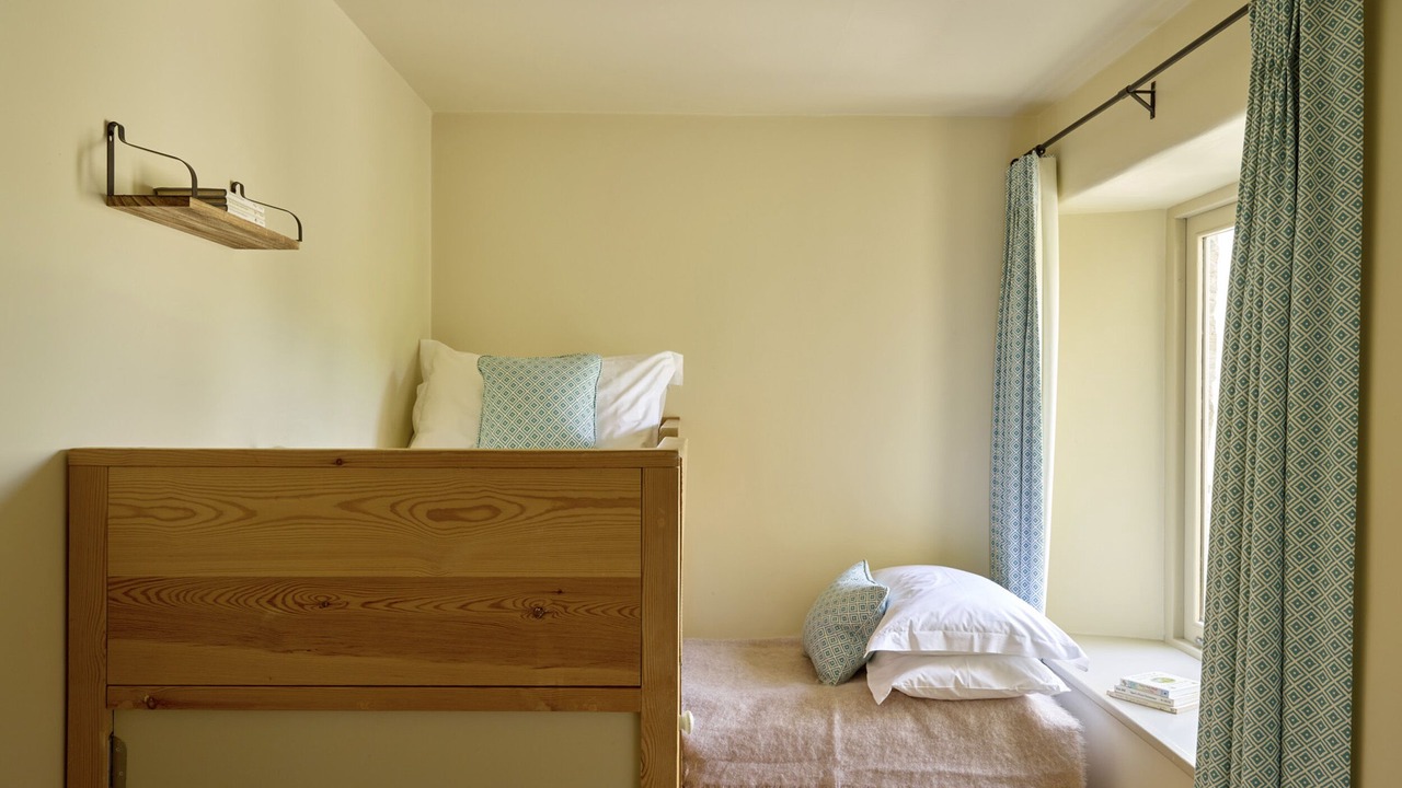 Photo of Others in Totnes