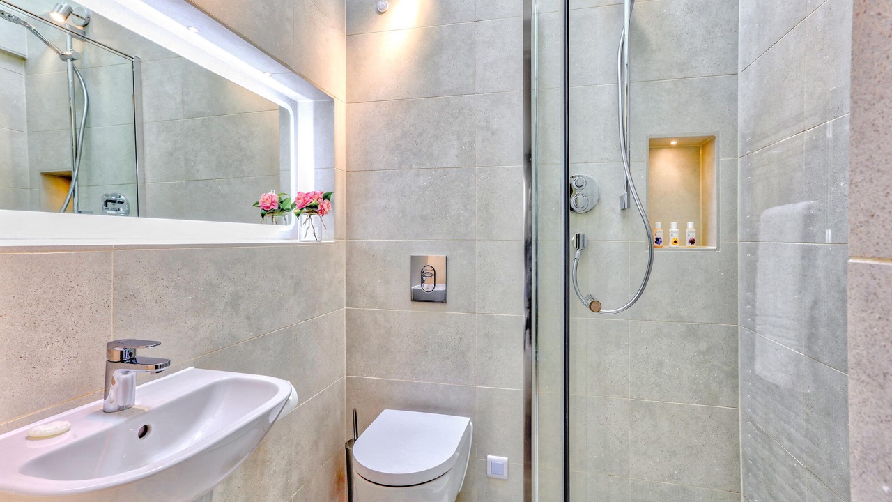 Photo of Others in Totnes