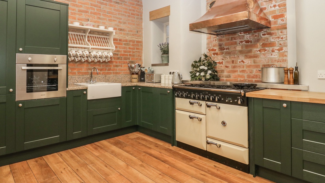 Photo of Others in Gillingham