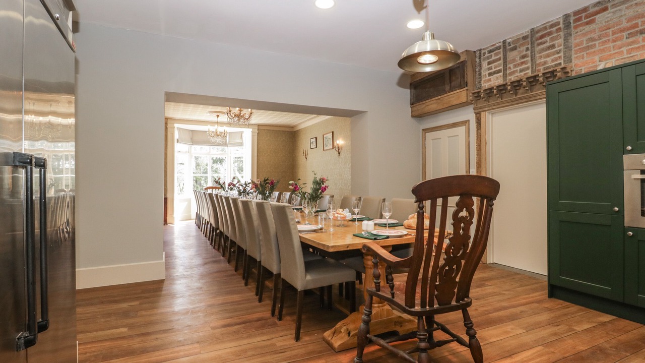 Photo of Others in Gillingham