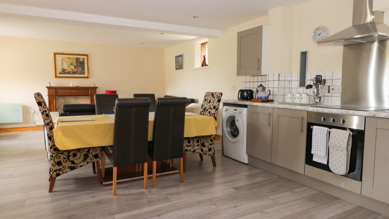 Photo of Others in Tunstall