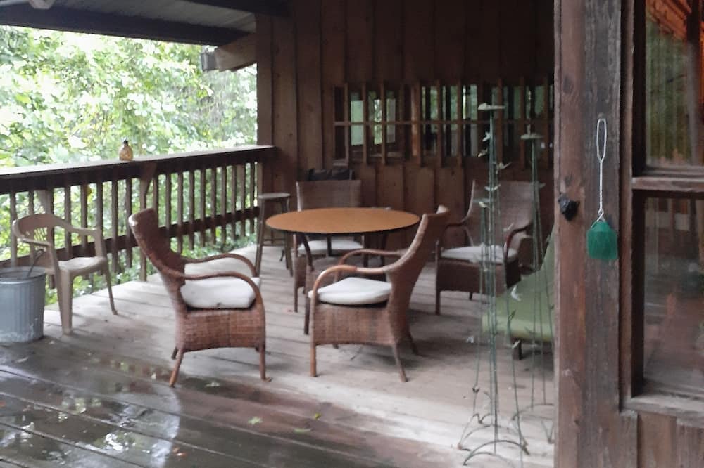 Photo of Patio Balcony in Wesson