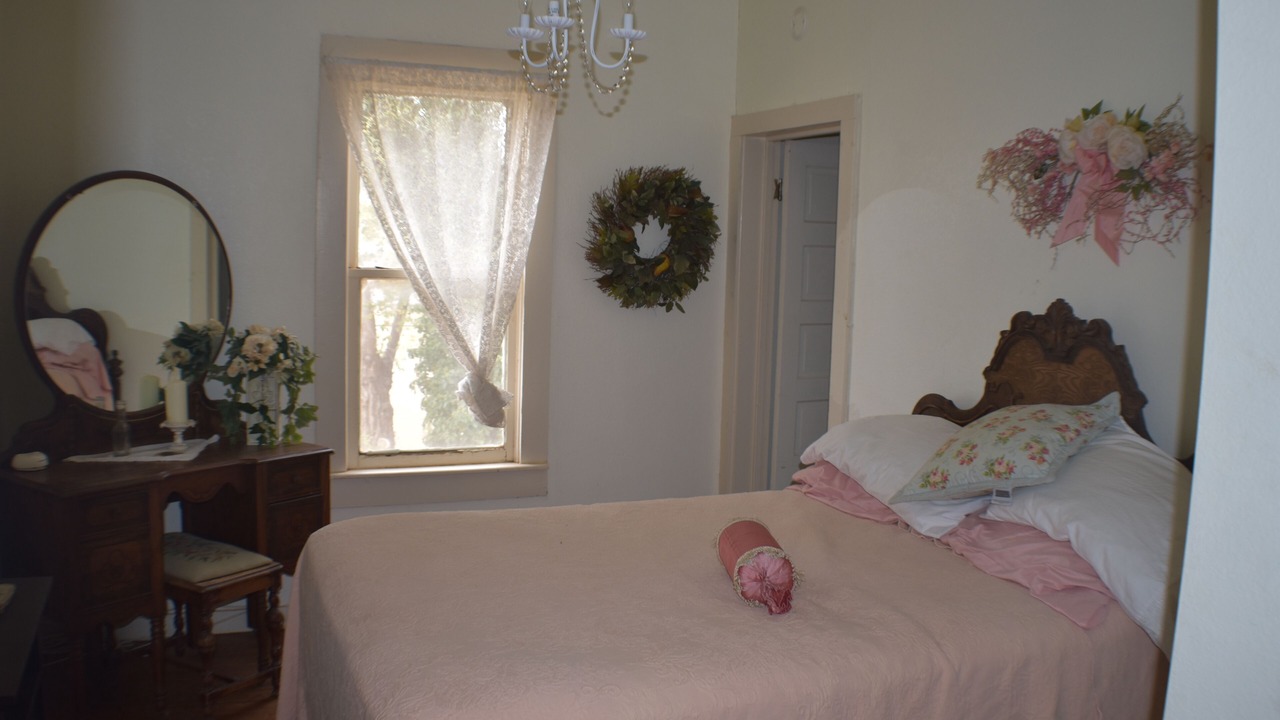 Photo of Bedroom in Seagraves