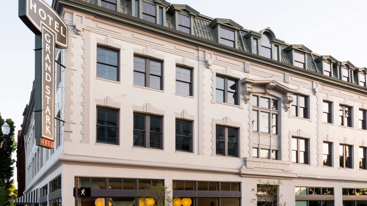 Photo of Outdoor in Buckman Neighborhood