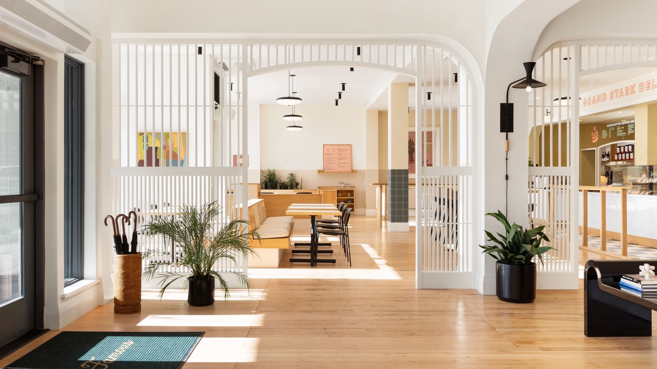 Photo of Livingroom in Buckman Neighborhood