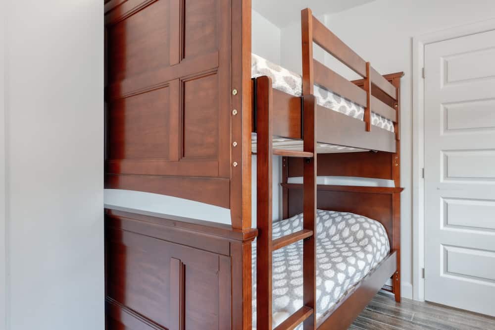 Photo of Bedroom in Stoneham