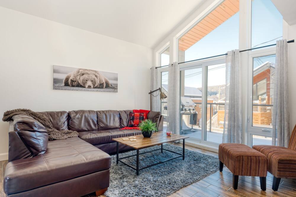 Photo of Livingroom in Stoneham
