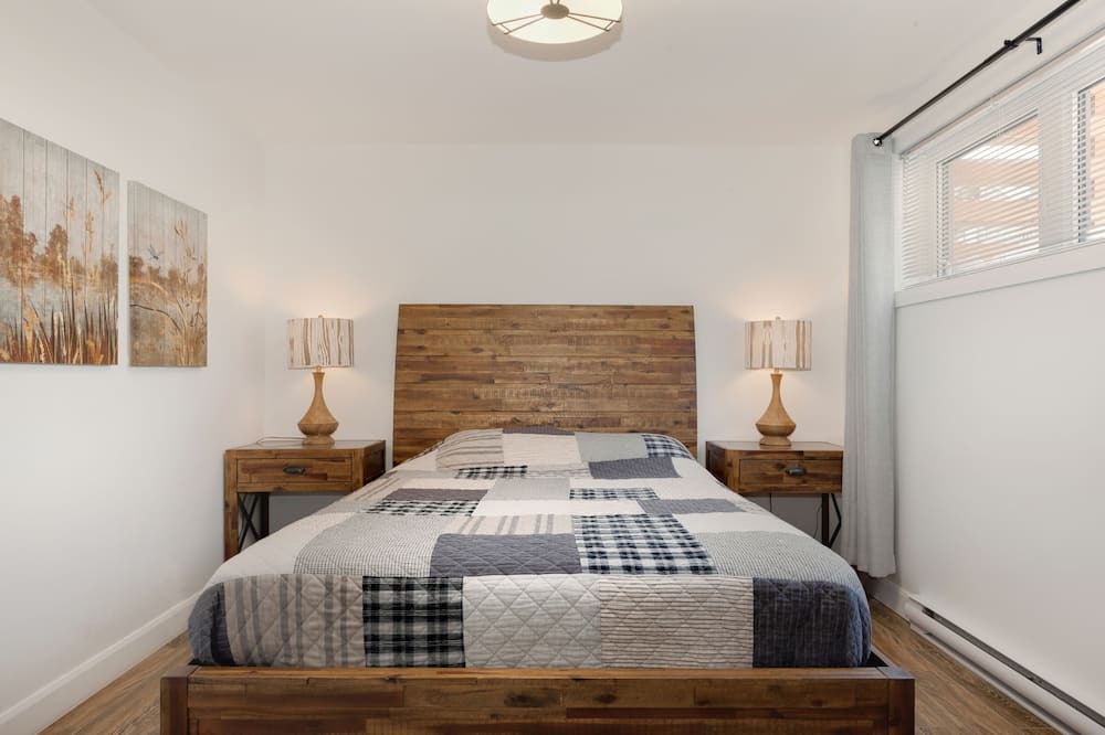 Photo of Bedroom in Stoneham