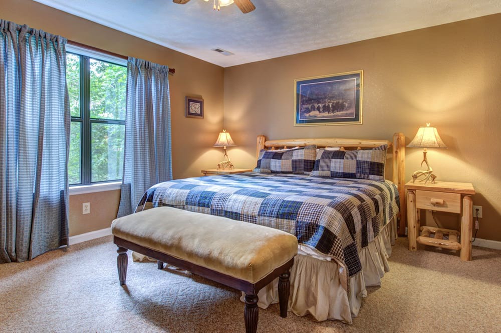 Photo of Bedroom in Chalet Village