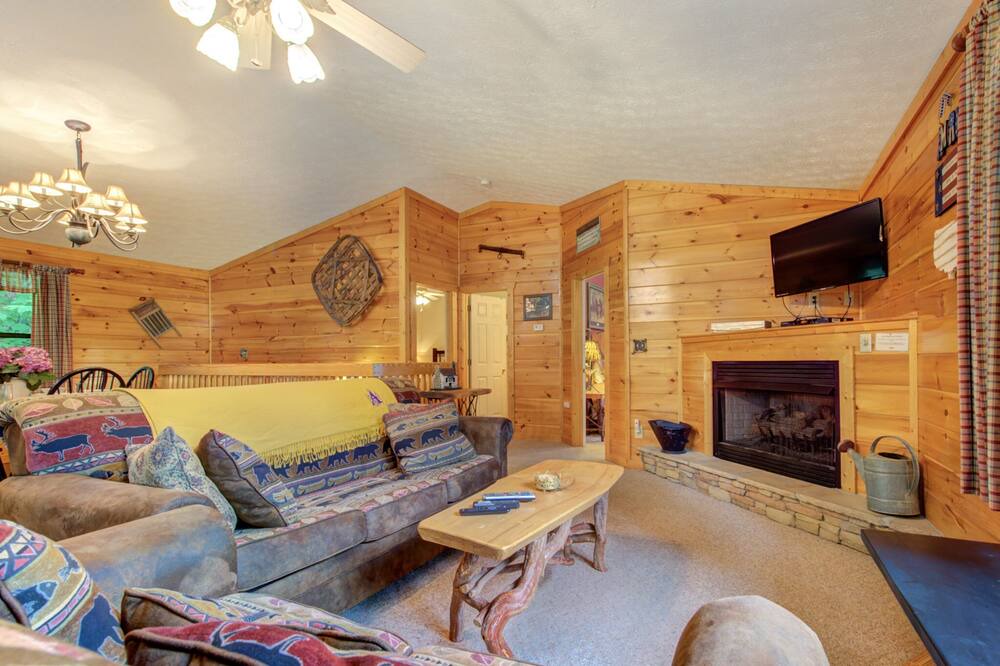 Photo of Livingroom in Chalet Village