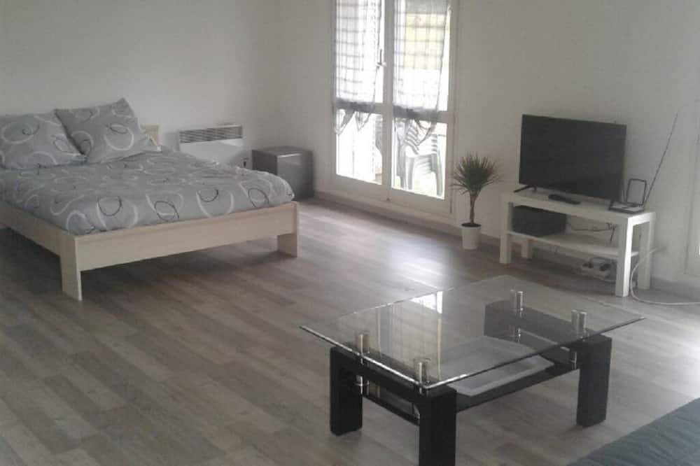 Photo of Bedroom in Jury