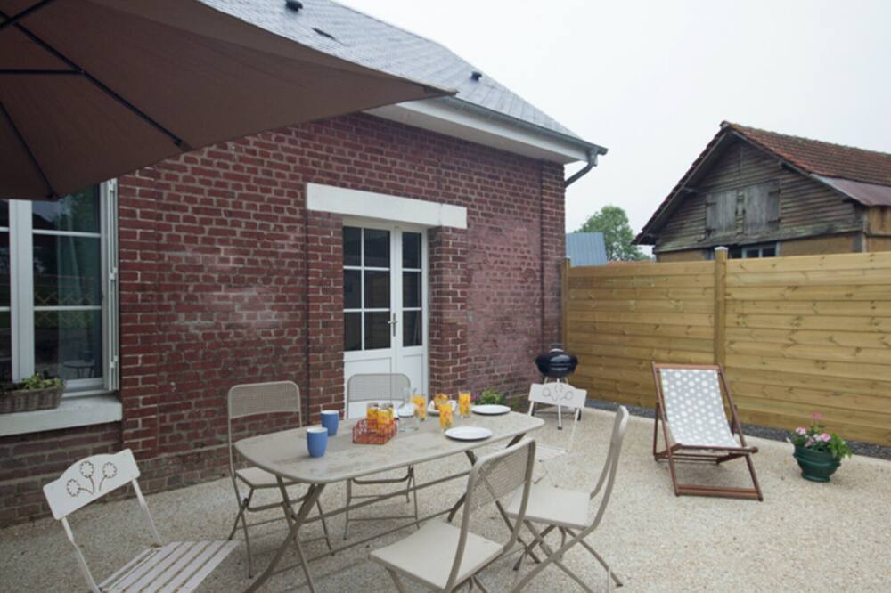 Photo of Patio Balcony in Biville-sur-Mer