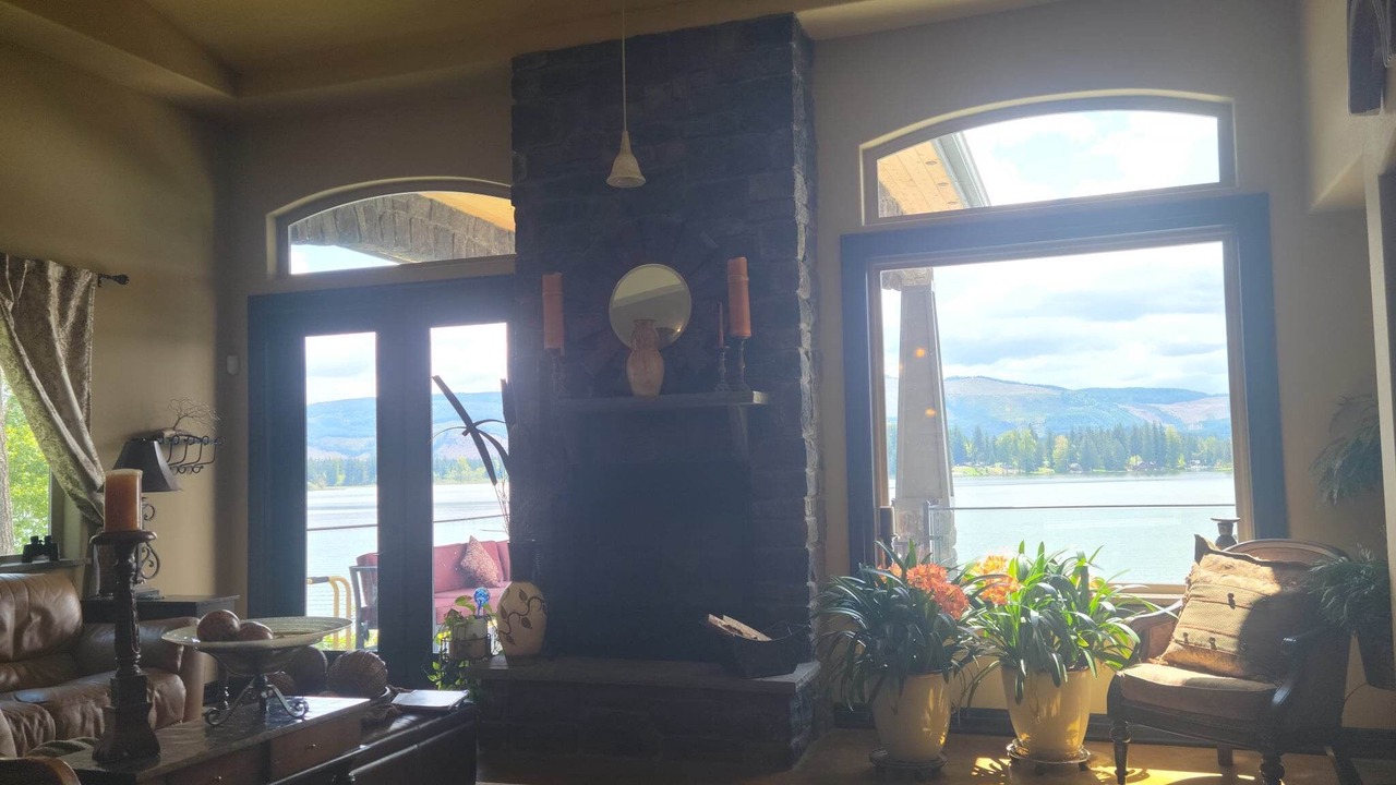 Photo of Others in McKenna