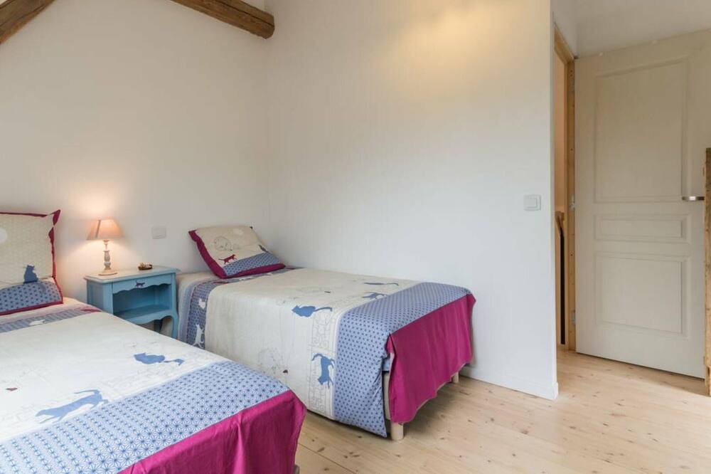 Photo of Bedroom in Saint-Jouin-Bruneval