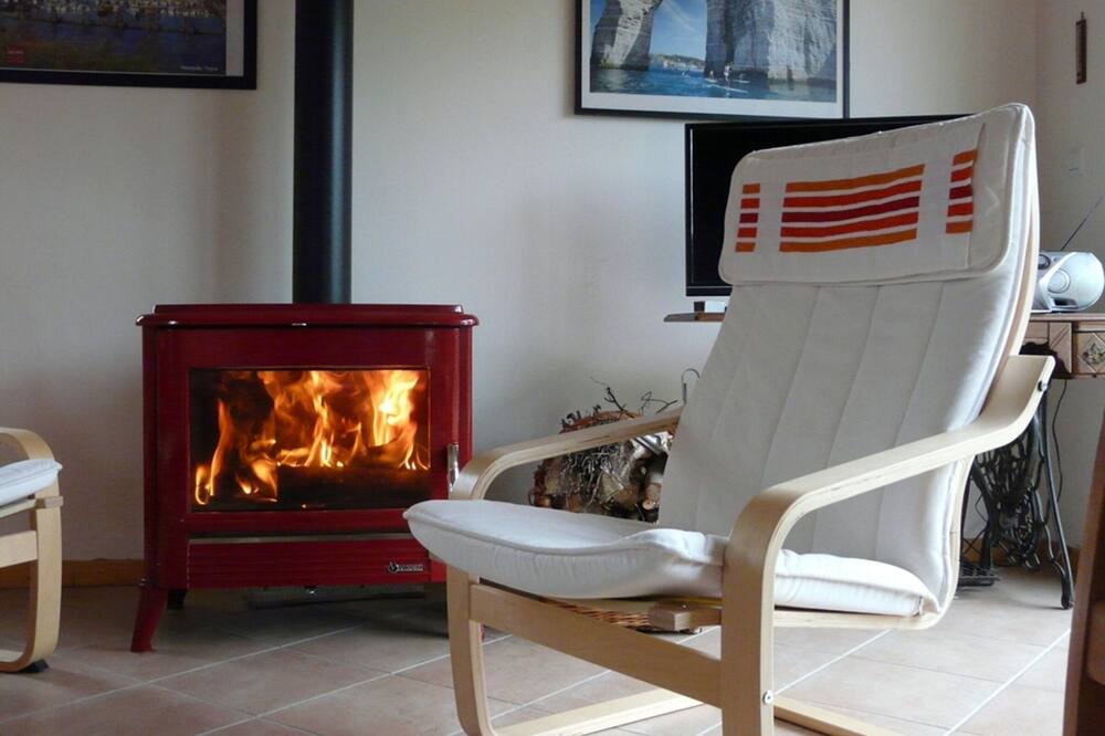 Photo of Livingroom in Sauchay