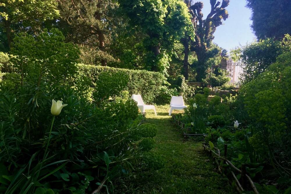 Photo of Outdoor in Hugleville-en-Caux