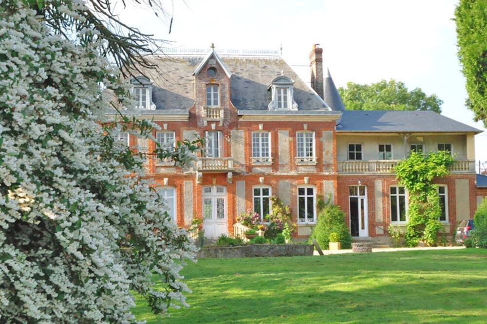 Photo of Outdoor in Hugleville-en-Caux