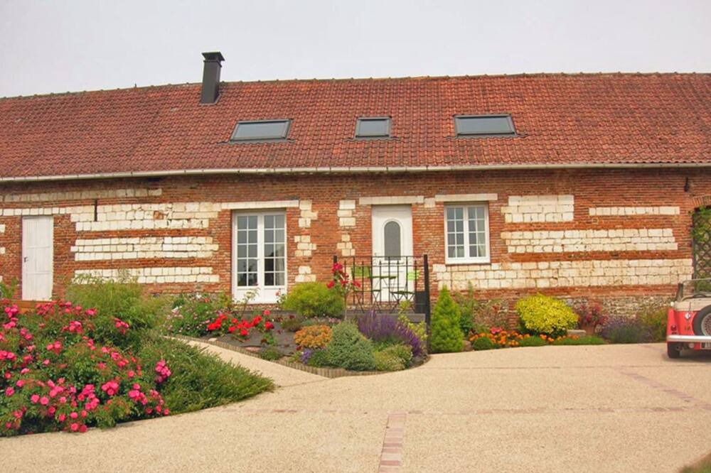 Photo of Outdoor in Saint-Pierre-en-Val
