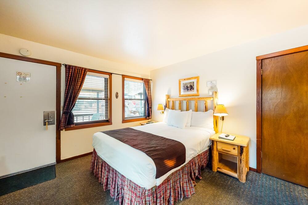 Photo of Others in Tahoe Vista