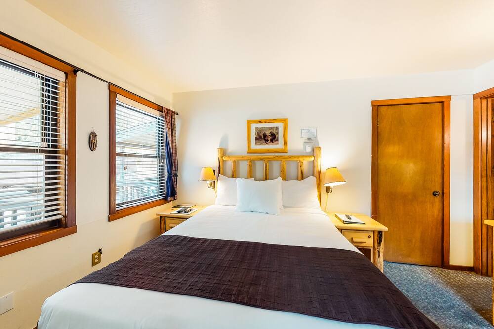 Photo of Others in Tahoe Vista